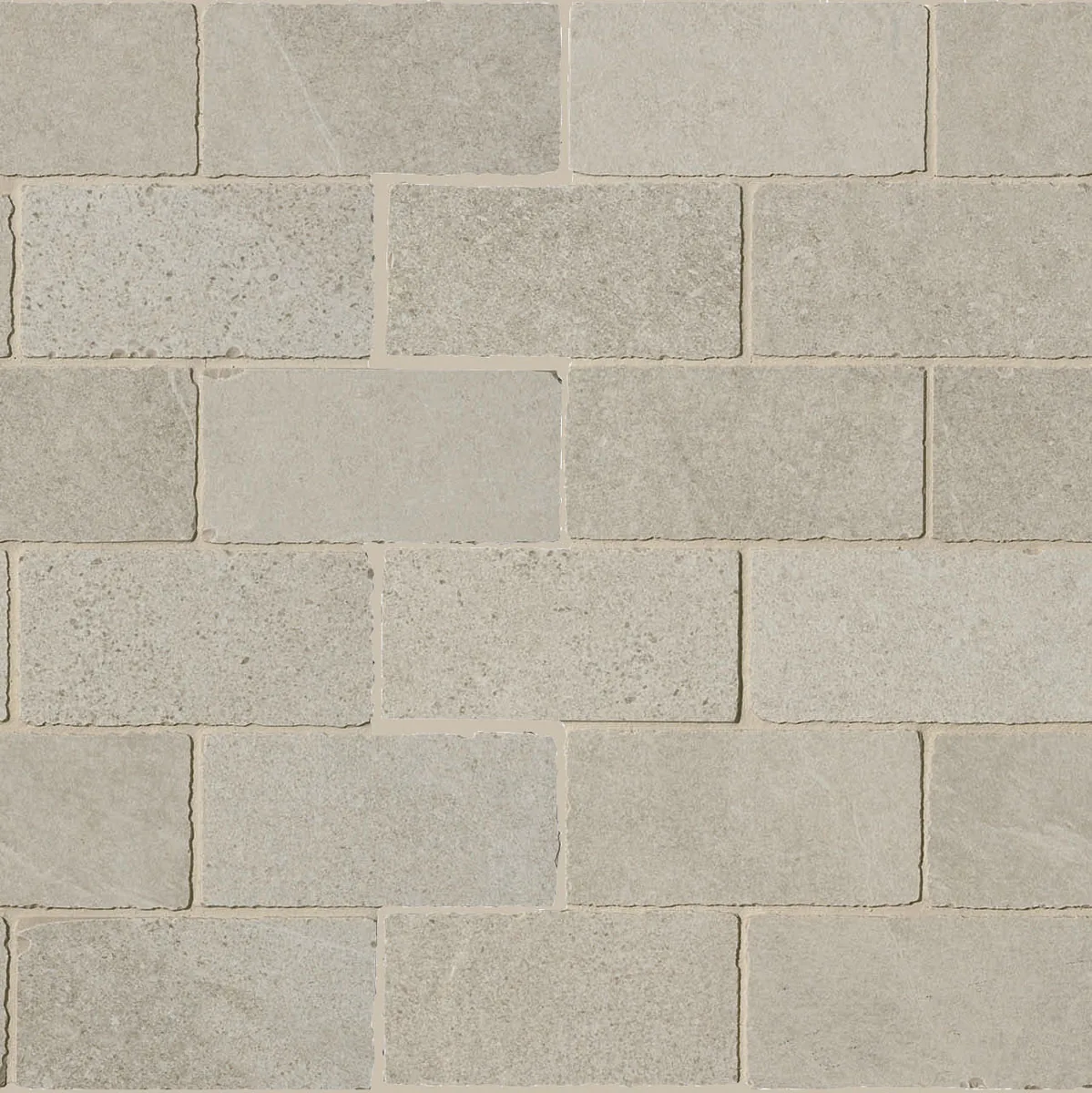 Beigebraune Mosaikmatte 30×30 cm in Mauerwerkoptik aus versetzt gelegten Rechteckstücken mit Spaltstein-Relief