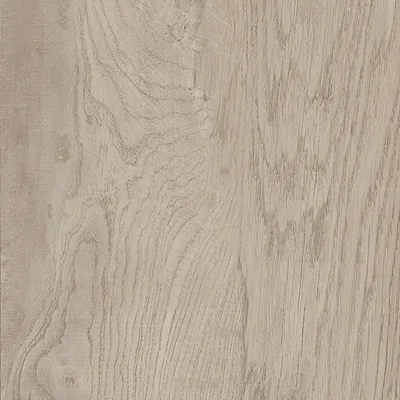 Ahorngraue Holzoptik der Woodland-Serie von Castelvetro.