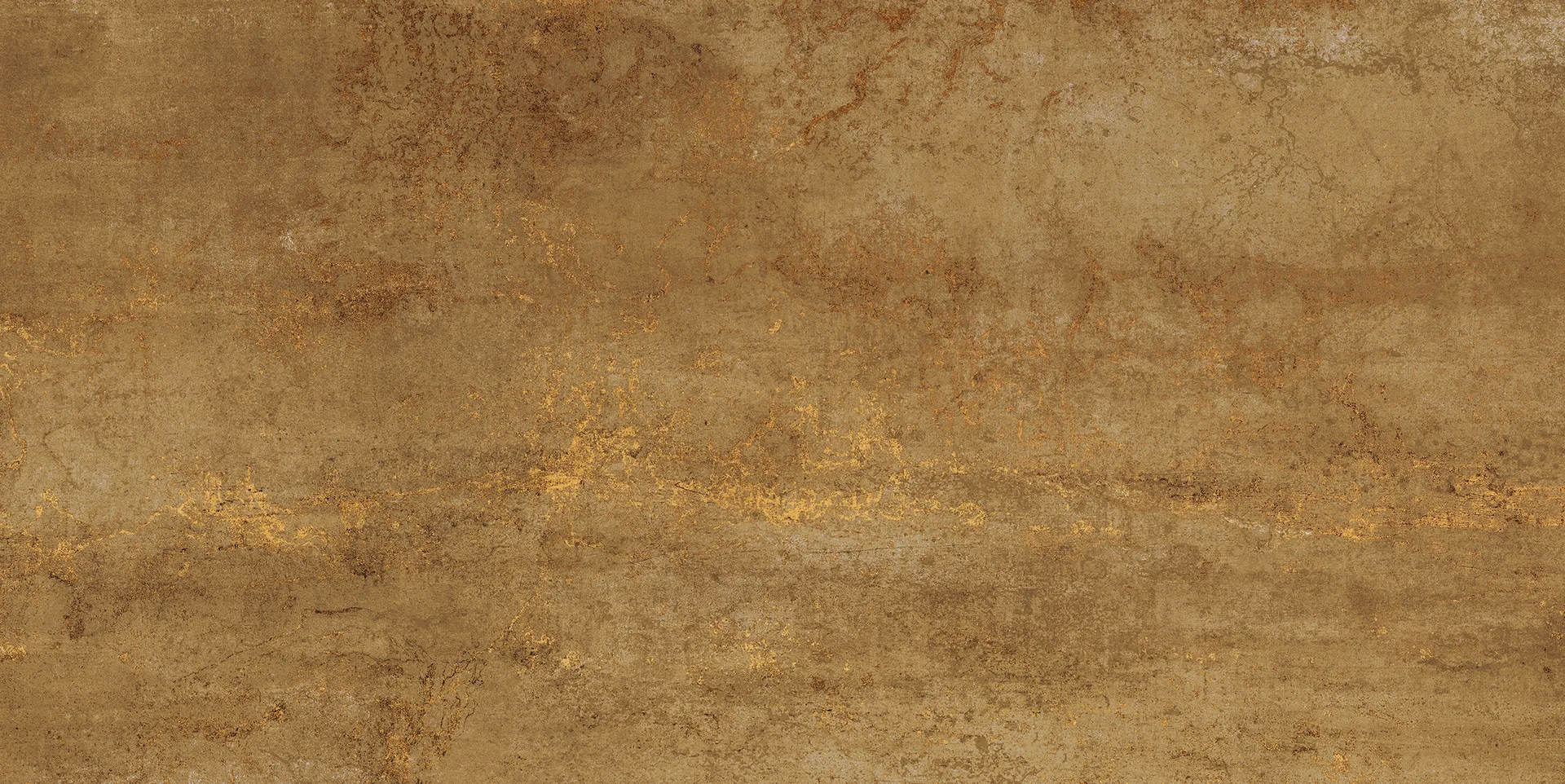 Ockergelbe Metalloptik-Fliese 60×120 cm, matt, mit goldbraunen Adern und wolkigen Schattierungen.