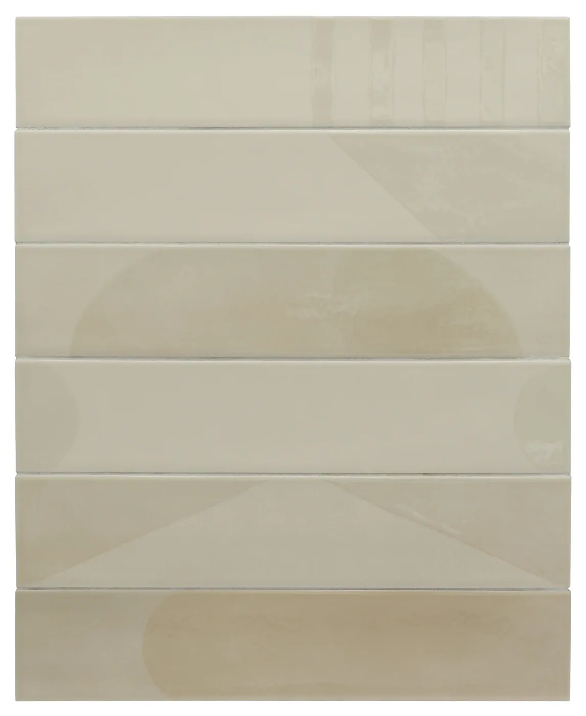 Sechs sandbeige Riemchen 6x30 cm mit glänzenden geometrischen Formen auf mattem Grund, Ton in Ton.
