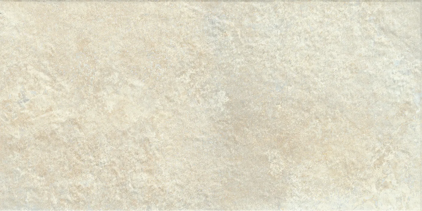 Hellbeige Steinoptik-Platte 60x120 cm mit sandfarbenen und hellgrauen Wolken und rau strukturierter Oberfläche.