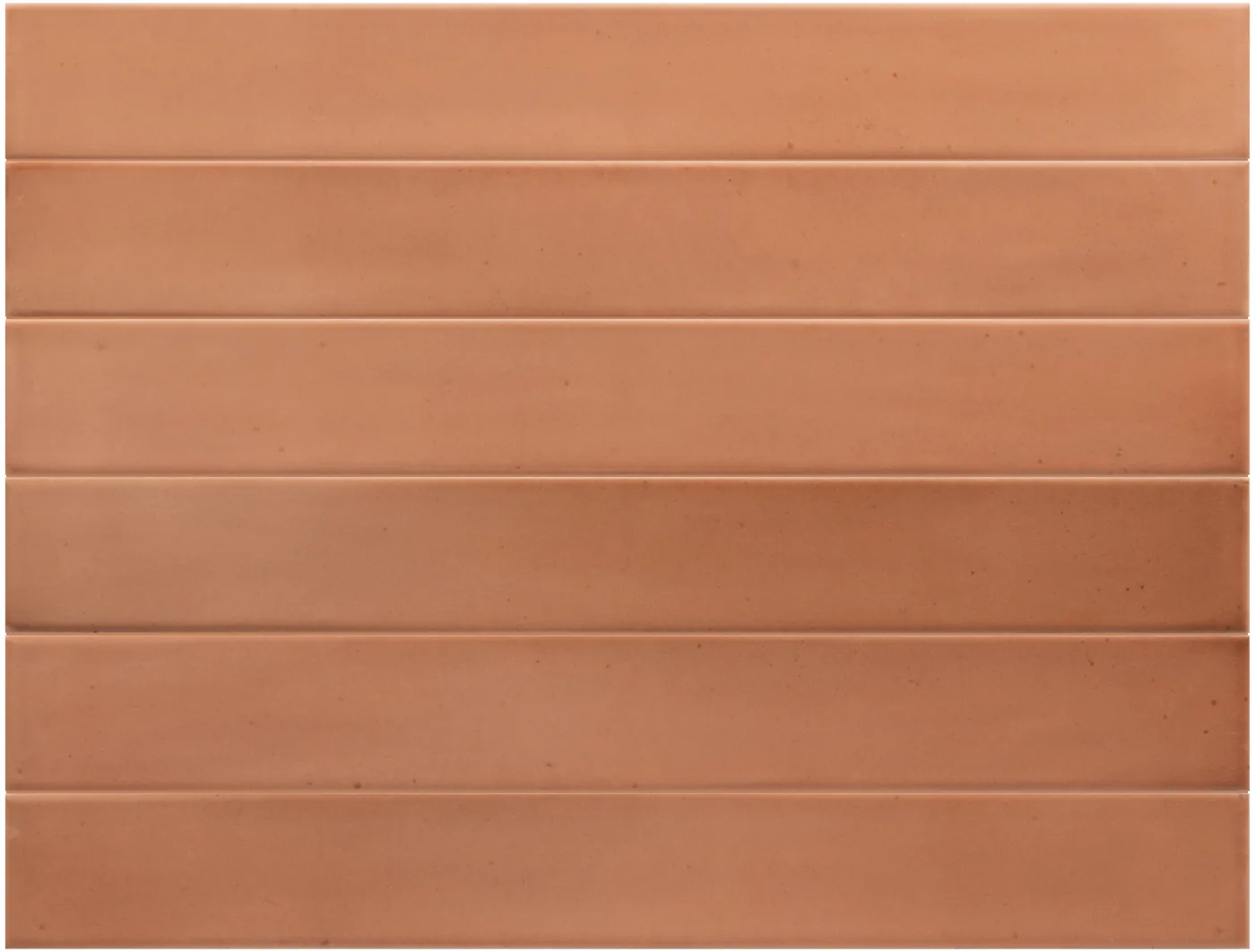 Terrakottafarbene Wandfliese im 5×40-cm-Riemchenformat, matt glasiert mit warmen Tonnuancen und changierender Oberfläche.