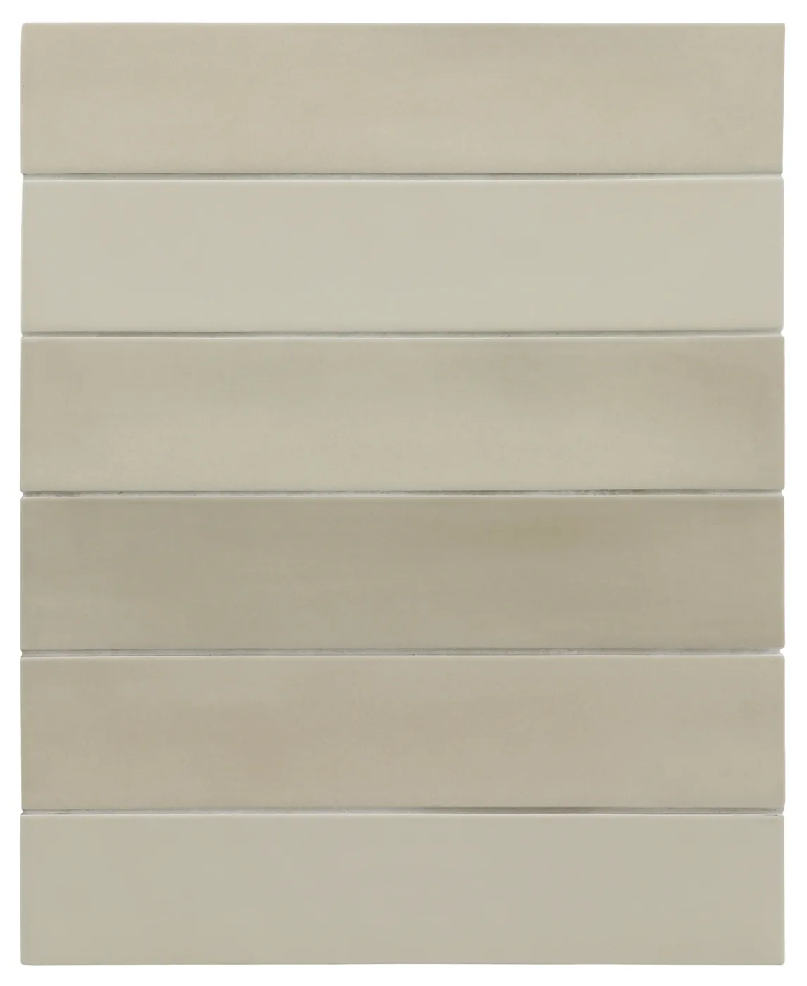Sechs sandbeige Riemchenfliesen 6x30 cm übereinander gelegt, matte Oberfläche mit leicht welligen Kanten.