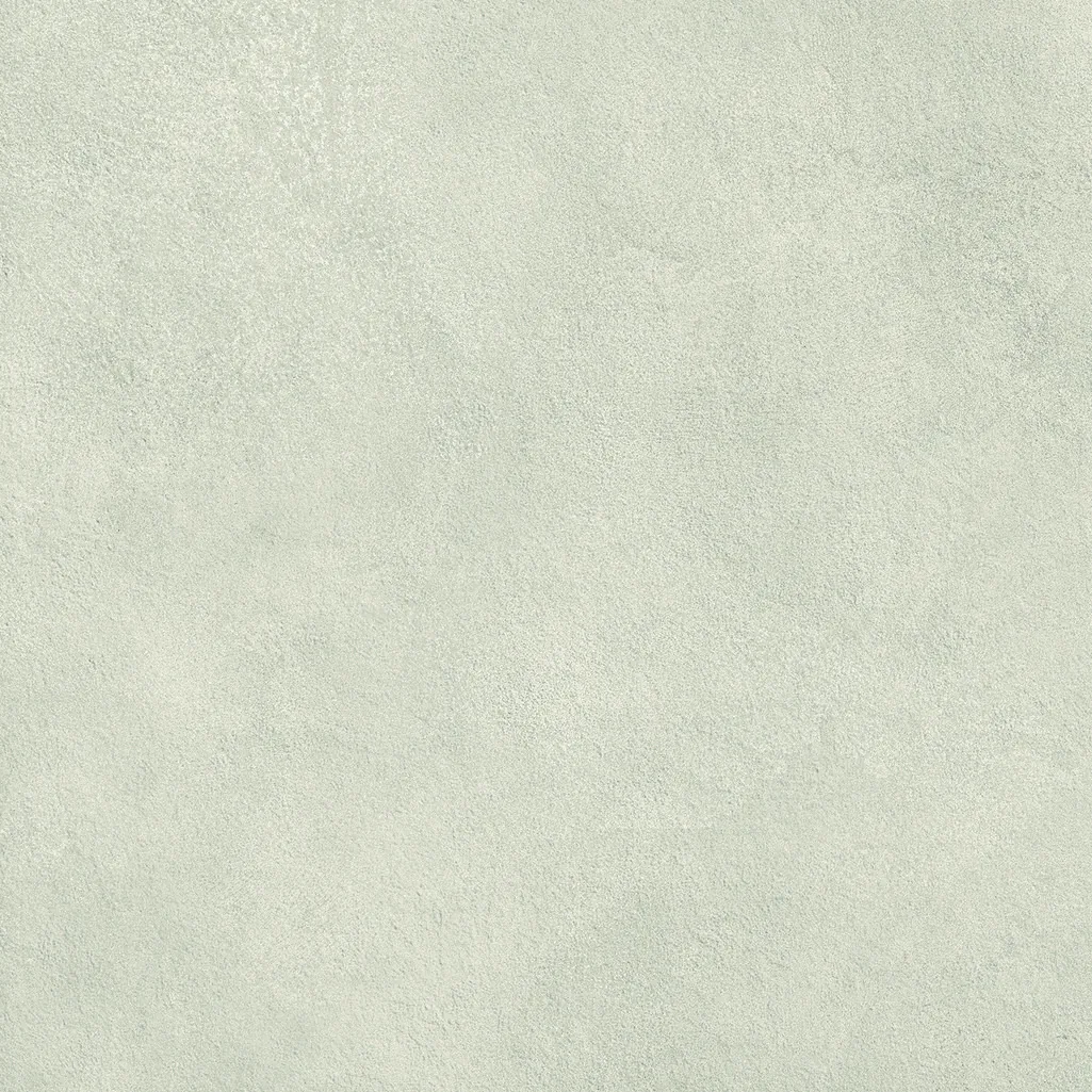 Hellgraue Betonoptik-Fliese 60×60 cm, matt, mit zarter wolkiger Struktur über die ganze Fläche.