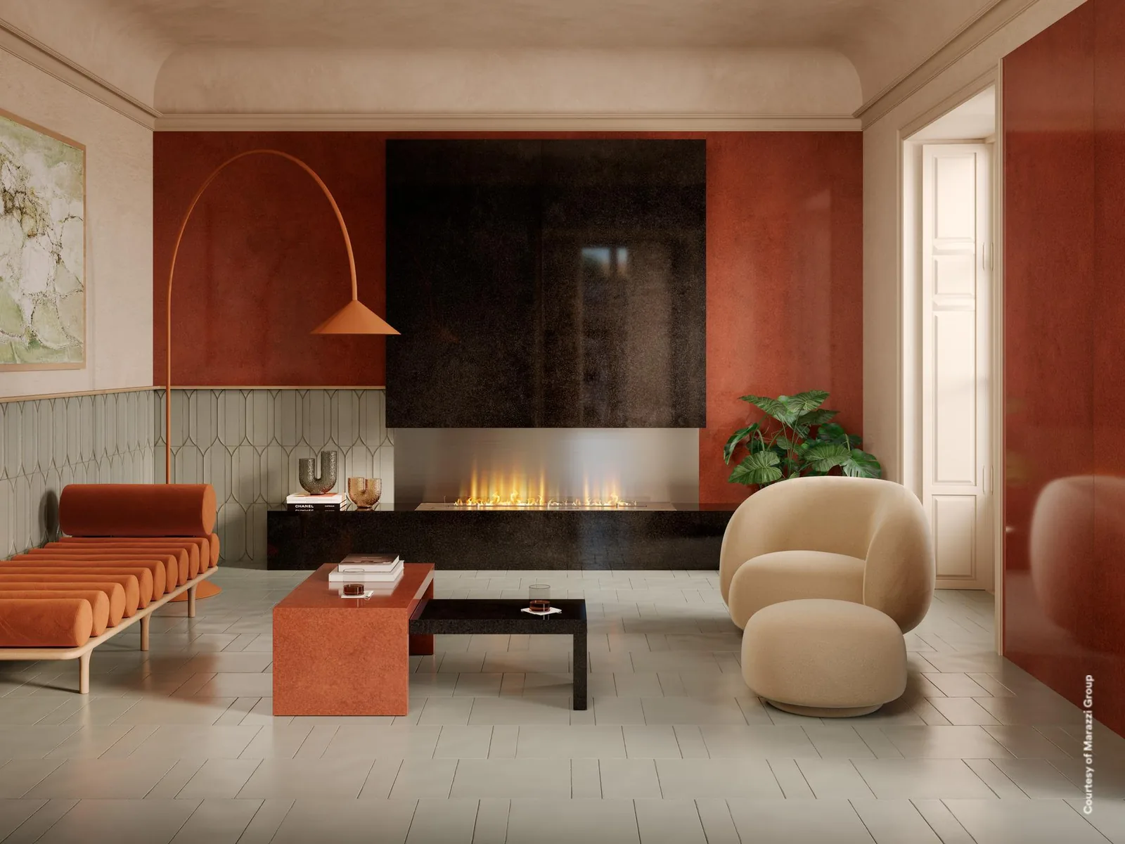 Wohnzimmer mit Kaminwand aus Marazzi Grande Lume Ossidiana und rotbraunen Wänden in Magma, glänzend