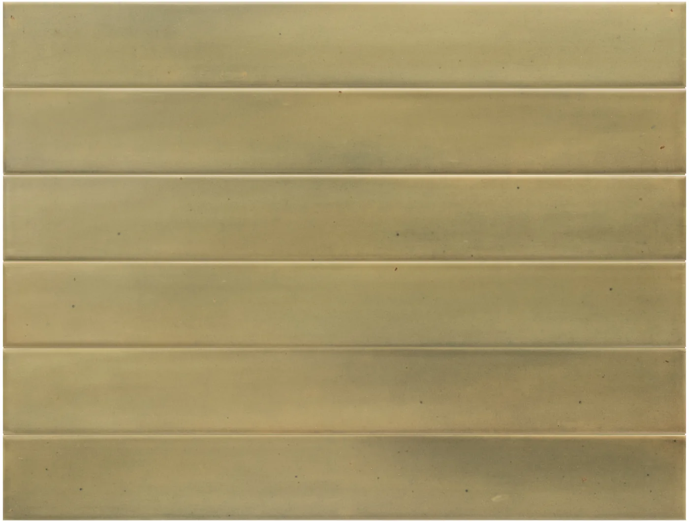 Olivgrüne Wandfliese im 5×40-cm-Riemchenformat, matt glasiert mit changierenden Grünnuancen und lebendiger Oberfläche.