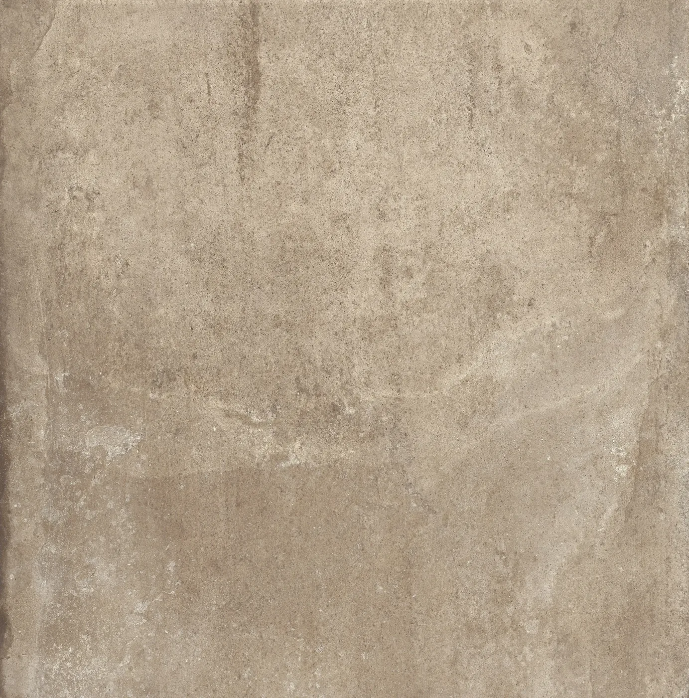 Betonoptik-Fliese 80x80 cm in warmem Beige, weich verlaufend mit sandfarbenen Schattierungen, matt.