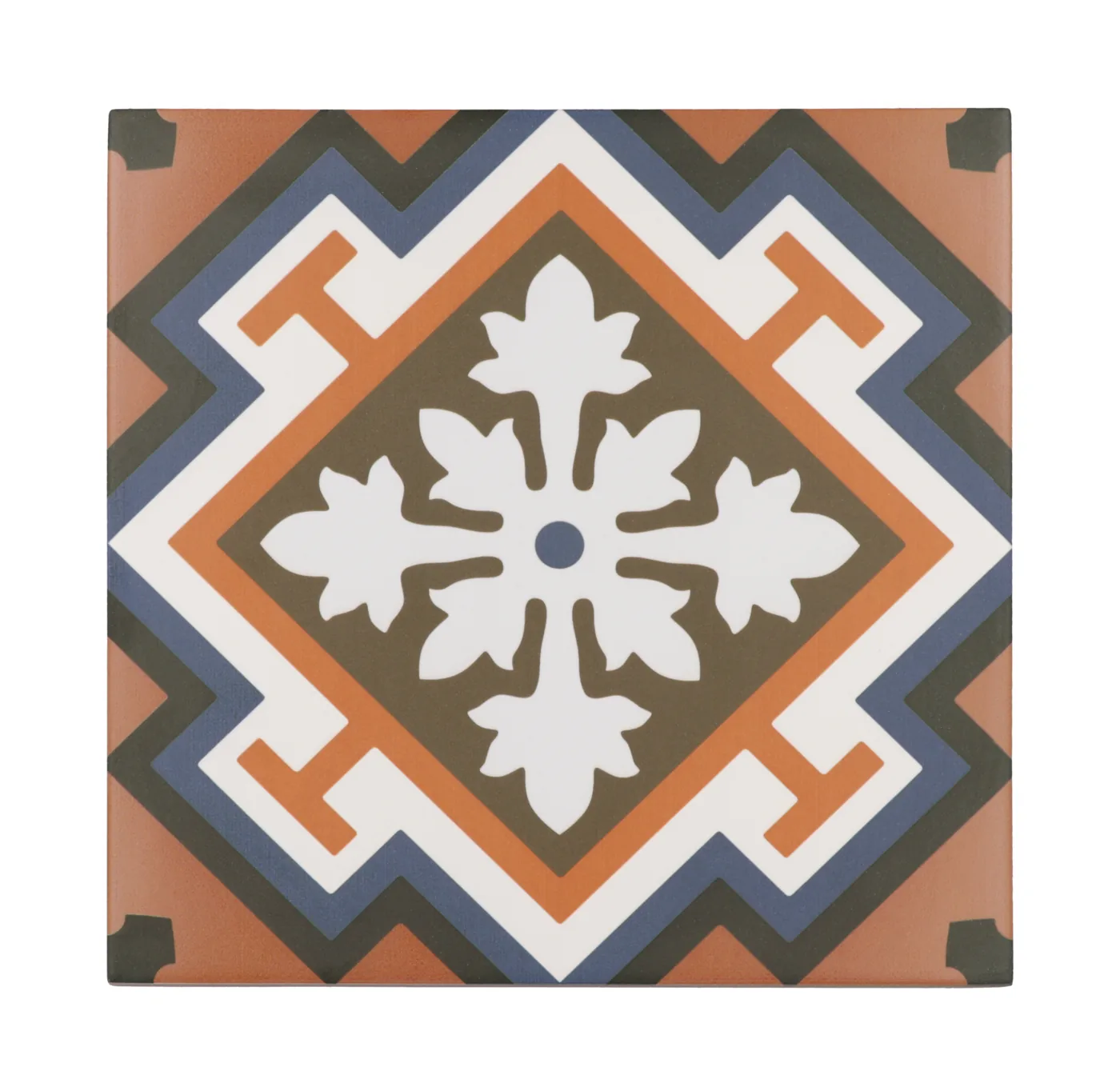 Zentrales sternförmiges Motiv in Weiß mit orangem und blauem Rautenrahmen, quadratische Fliese, matt gehalten.