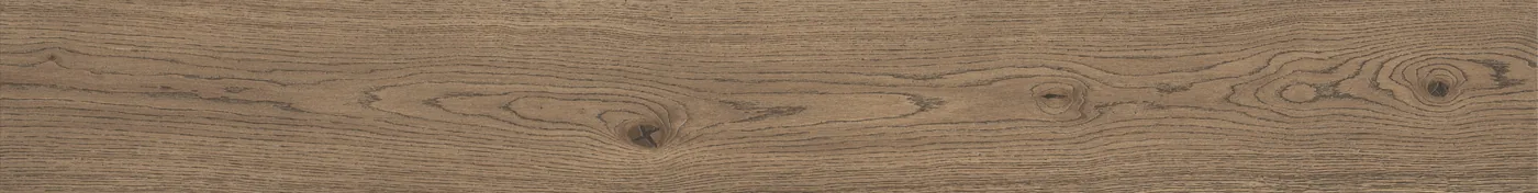 Mittelbraune Holzoptik-Planke im Format 22,5x180 cm mit durchgehender Eichenmaserung und dunklem Astknoten in der Mitte.