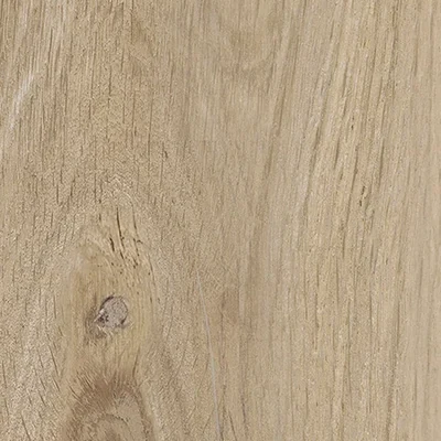Helle Lärchenholz-Optik der Alpi-Serie von Castelvetro.
