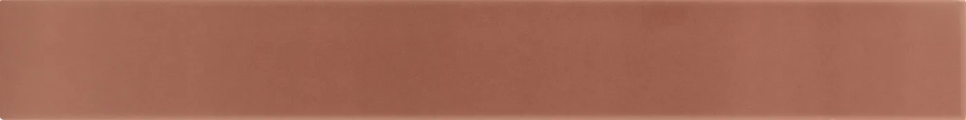 Terrakottarote matte Wandfliese im schmalen Riemchenformat 5x40 cm mit glatter, gleichmäßig deckender Oberfläche.