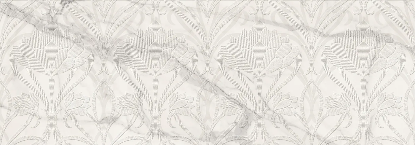 Weiße Marmoroptik-Wandfliese 40×120 cm mit floralem Ornamentmuster in feiner grauer Strichzeichnung.