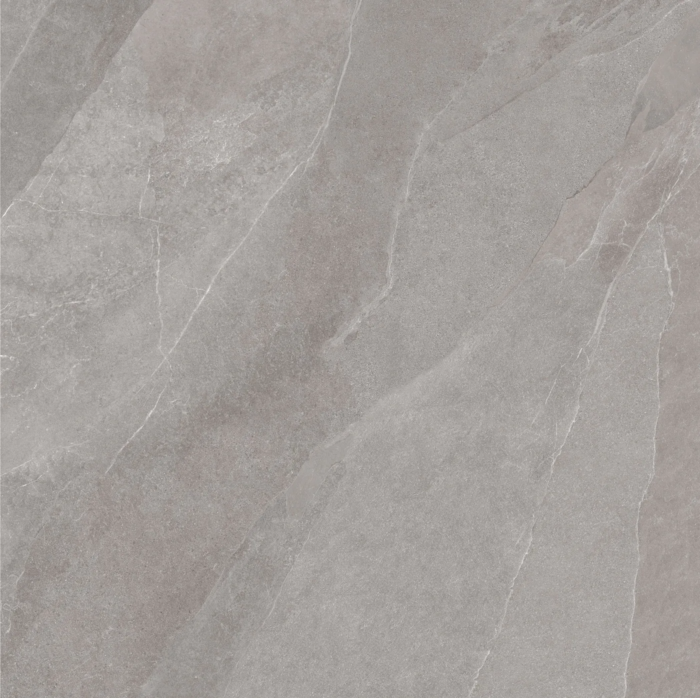 Mittelgraue Fliese 120×120 cm in Schieferoptik mit hellen Adern und mattem Finish