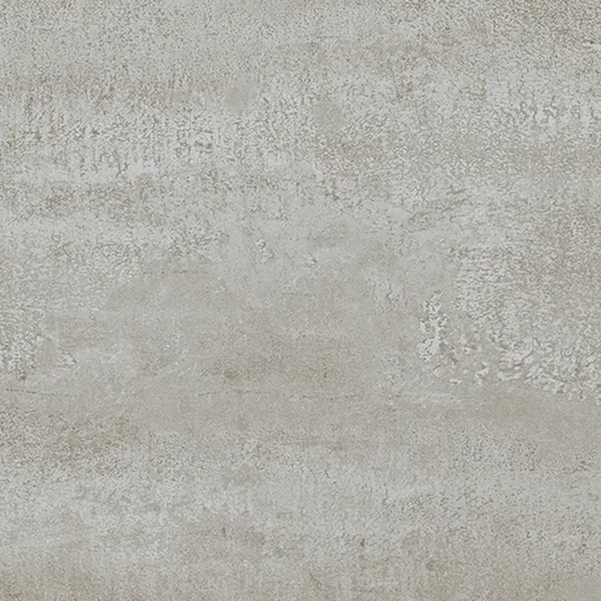 Nahaufnahme der graubeigen Oberfläche mit wolkigen Schattierungen und feiner Körnung, Format 60×120 cm.