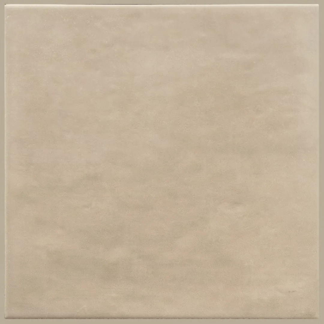 Taupefarbene Bodenfliese 20×20 cm, matt, mit sanfter wolkiger Greige-Struktur in Zementoptik.