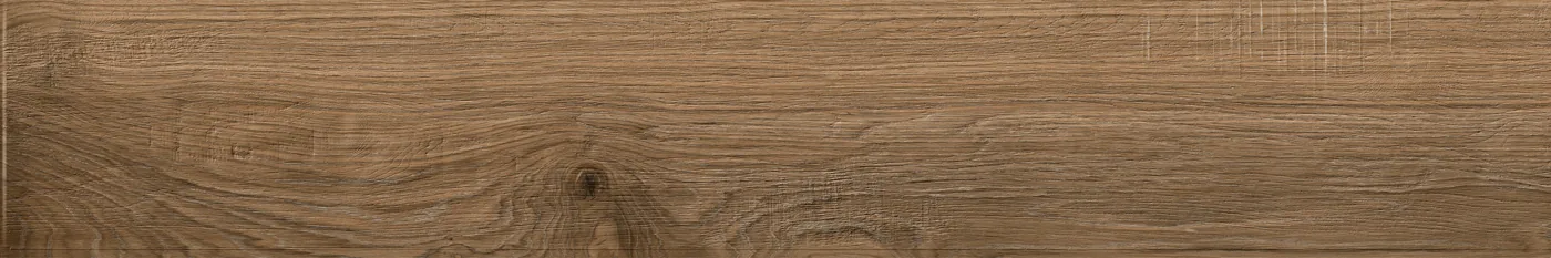 Warmbraune Holzoptik-Fliese 25×150 cm in Dielenform, matt, mit feiner Längsmaserung und dunklen Ast.