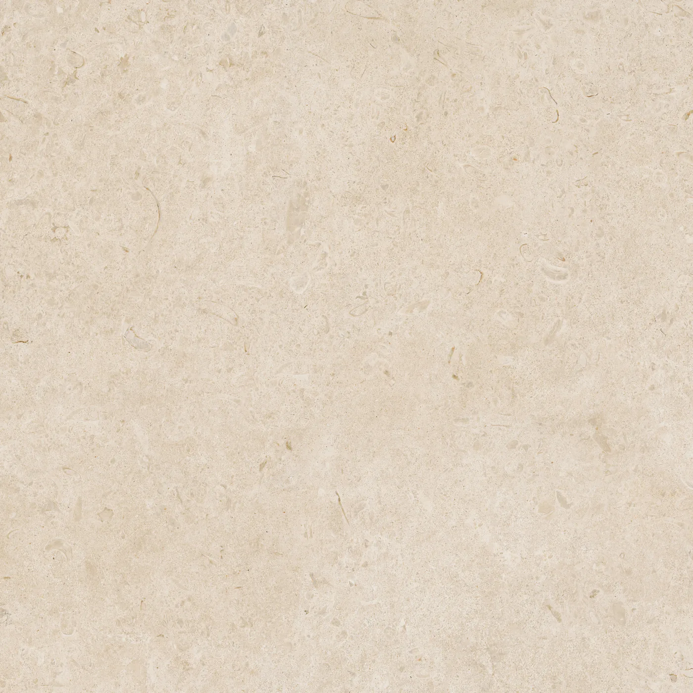 Sandbeige Fliese 100×100 cm in Kalksteinoptik mit feinen helleren Einschlüssen und dezent gewolkter Oberfläche.