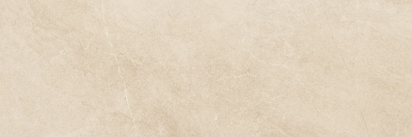Matte Steingut-Wandfliese 30x90 cm in sandigem Beige mit feinen, hellen Steinadern und lebhafter Zeichnung