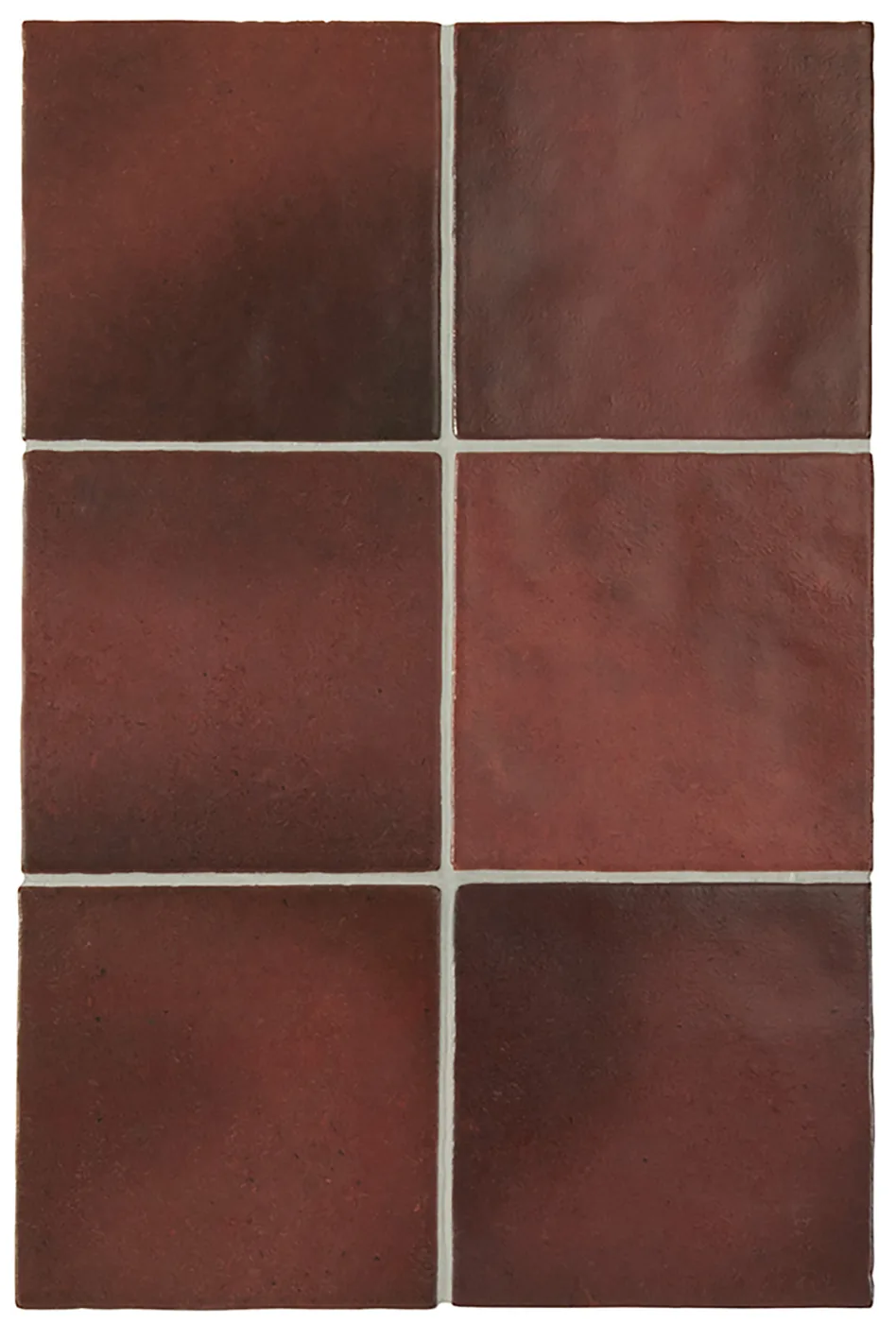 Weinrote matte Steingut-Wandfliese, 13,2×13,2 cm, quadratisch im Raster verlegt, mit changierendem Farbspiel.