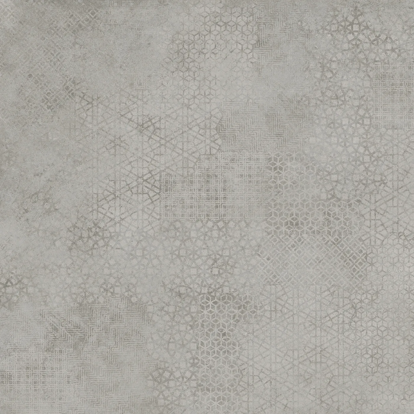 Hellgraue Bodenfliese 60×60 cm mit zartem, flächig verteiltem Grafikmuster über dem Betonlook.