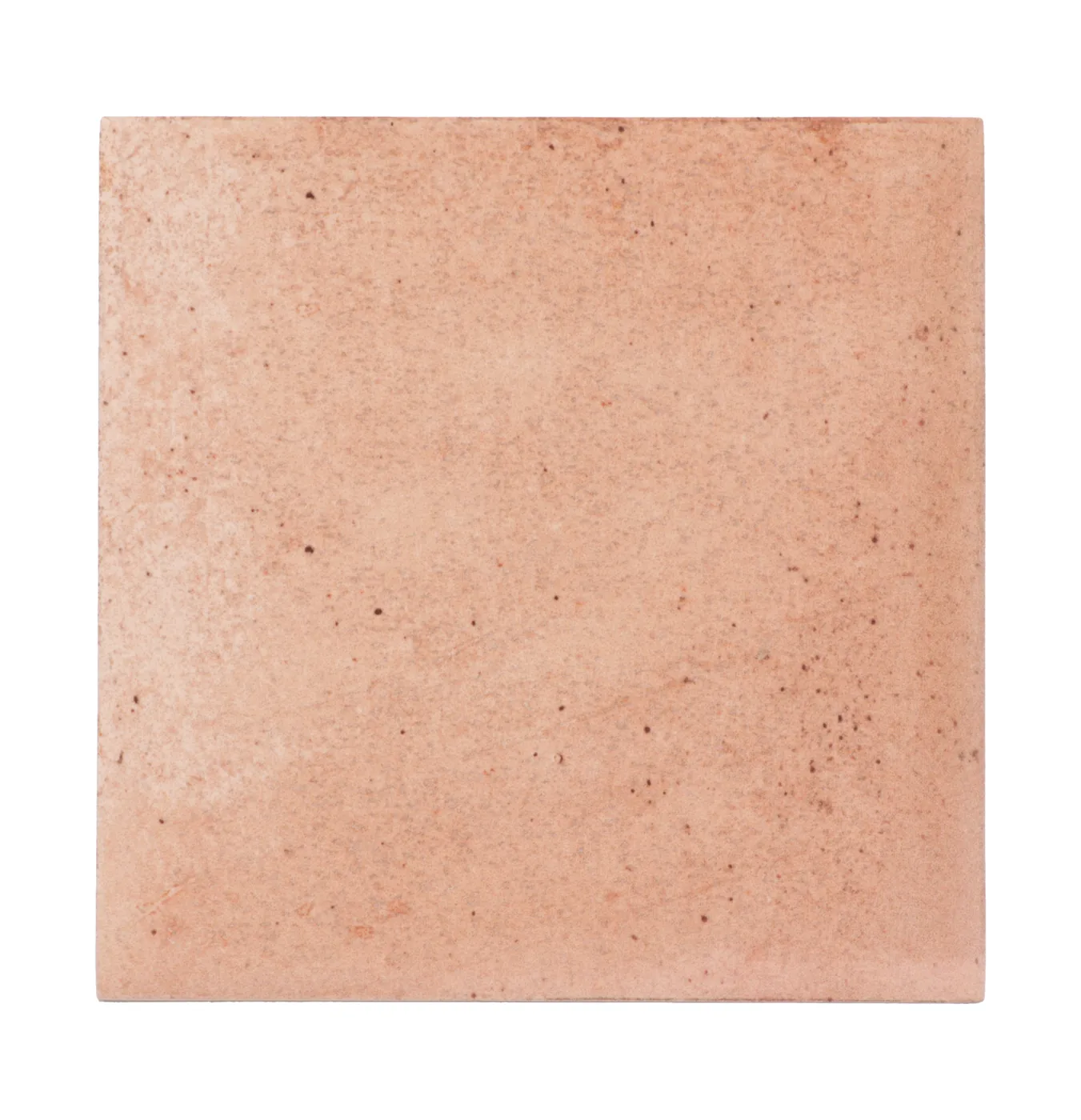 Apricot-roséfarbene matte Keramikfliese 10×10 cm in handgemachter Zellige-Optik mit changierender, lebendiger Lasur.