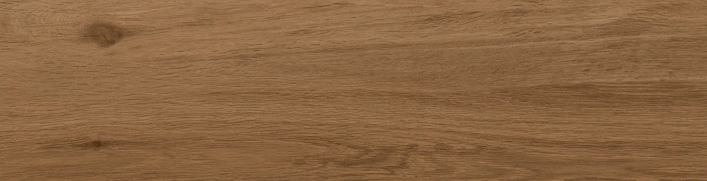 Mittelbraune Holzoptik-Fliese 15,5x60,5 cm im warmen Eichenton mit feiner Maserung und dunklem Astknoten links.